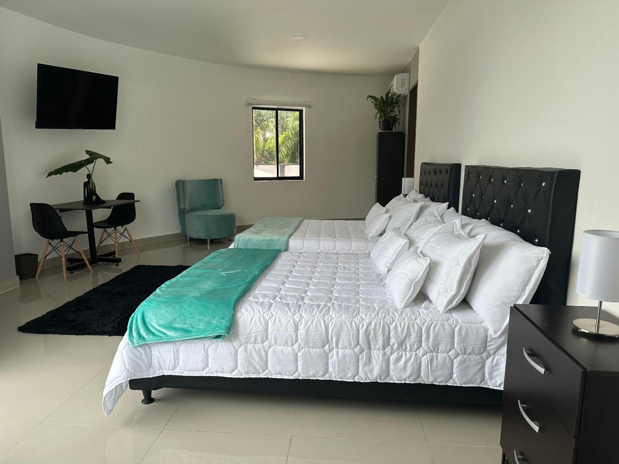Hotel Boutique Ciudad Jardin Калі Екстер'єр фото